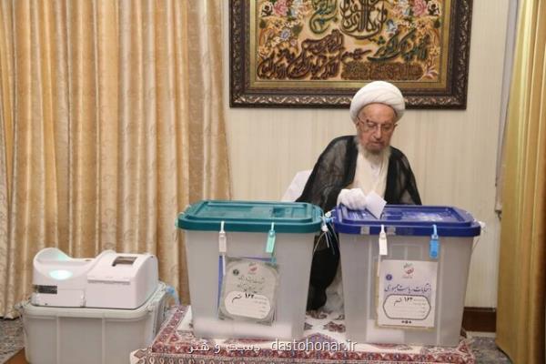 آیت الله مكارم شیرازی: مردم هر سلایقی دارند در انتخابات شركت نمایند