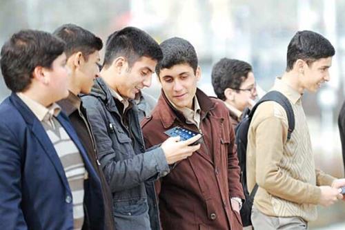 دهه هشتادی ها را تمام رخ ببینیم