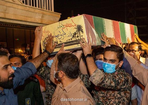 تشییع پیکر 5 شهید دفاع مقدس در قزوین