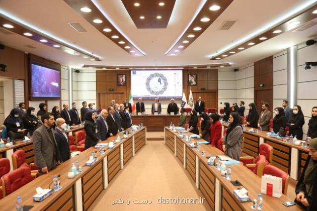 تقدیر حداد عادل از ایسنا برای همراهی در گسترش زبان فارسی