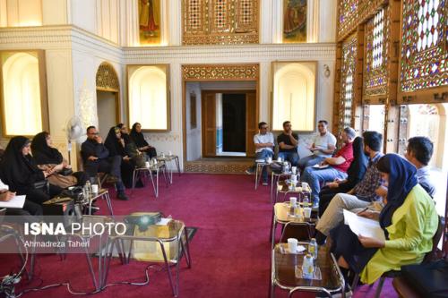 کاوشی در اولویت های توسعه گردشگری اصفهان