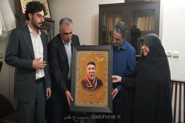 نکوداشت شهید جنگ ۱۲ روزه در جشنواره بازیهای ویدئویی فجر