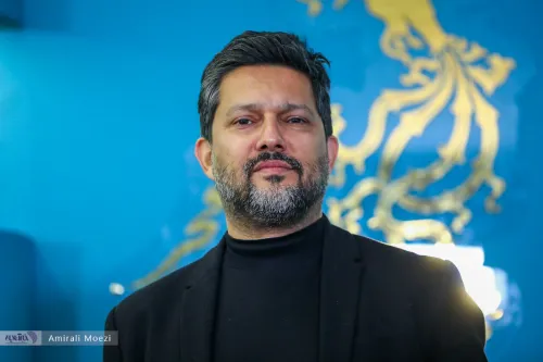 حامد بهداد ۱۶ سال پیش درحال تمرین، عکس