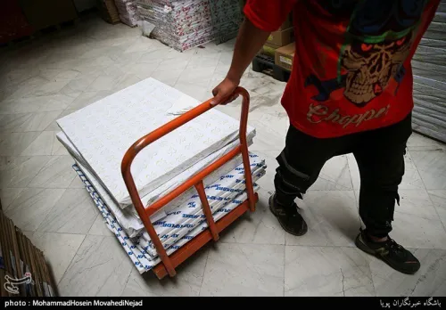 چرا کاغذ از تب و تاب نمی افتد؟