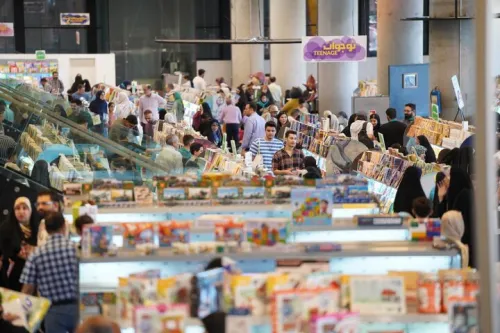 در سنبوک کتاب ها بیش از اسباب بازی فروش رفتند