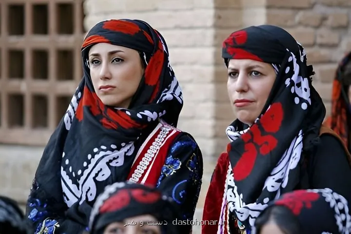 گلونی سربندی که هر نقش و رنگش حکایتی از فرهنگ لرهاست