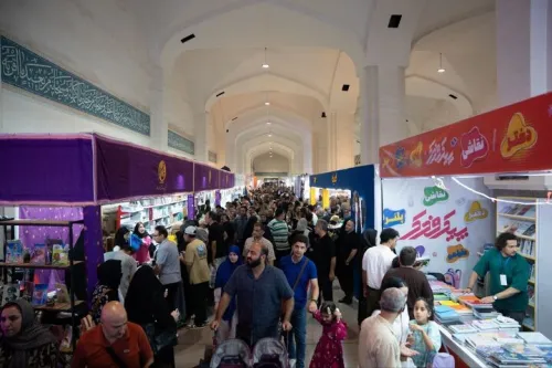 تمدید نمایشگاه ایران نوشت در ۸ استان
