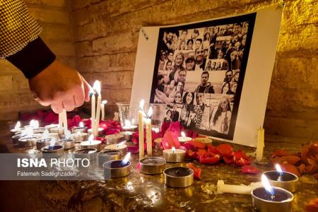 تعطیلی برخی از نمایش های روی صحنه برای همدردی